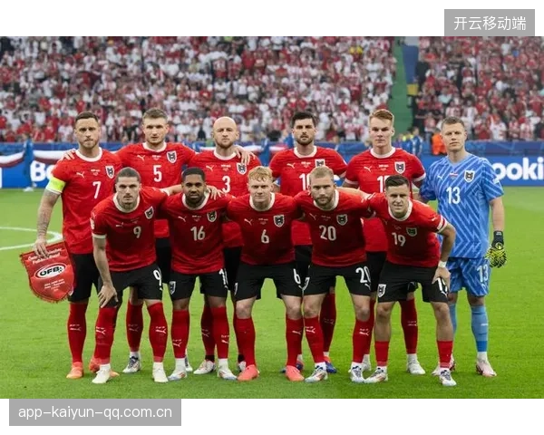 五大联赛黄金中场之争：谁才是中场王？